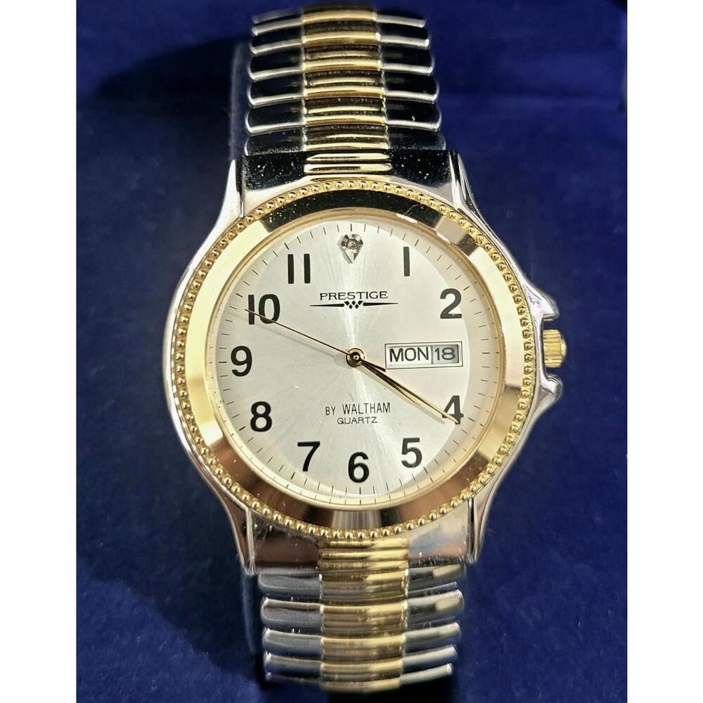 Rare Vintage Waltham Prestige 80's Diamond Dial Men's Watch